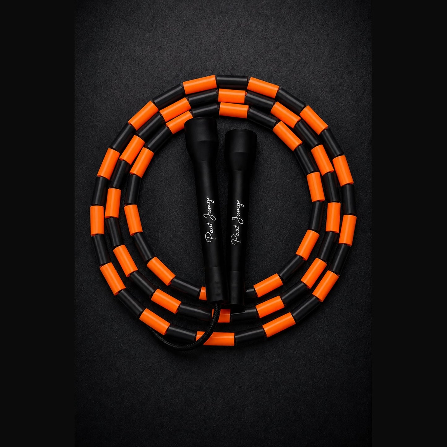 comba-segmentada-naranja-negra